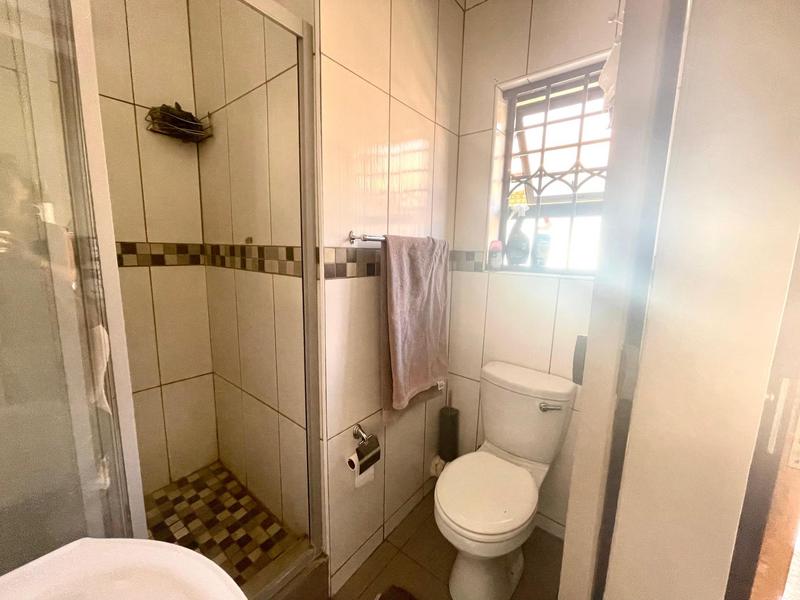 To Let 1 Bedroom Property for Rent in Bult West North West